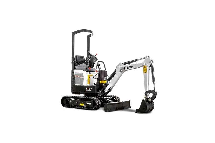 Mini escavadeira Bobcat E10 para locação em Curitiba