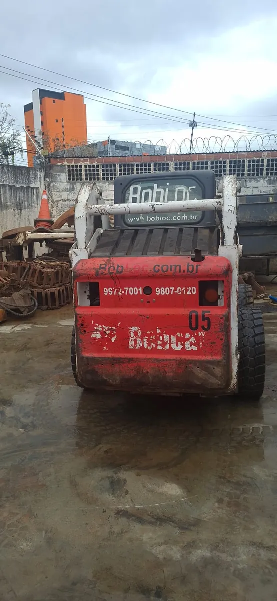 Mini carregadeira Bobcat S175 usada à venda em Curitiba, unidade 05, foto 2